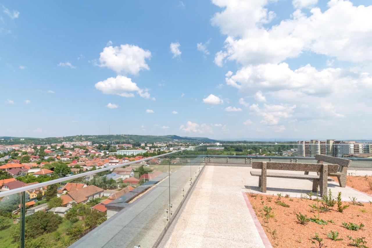 Grand Hill Flats Leilighet Oradea Eksteriør bilde