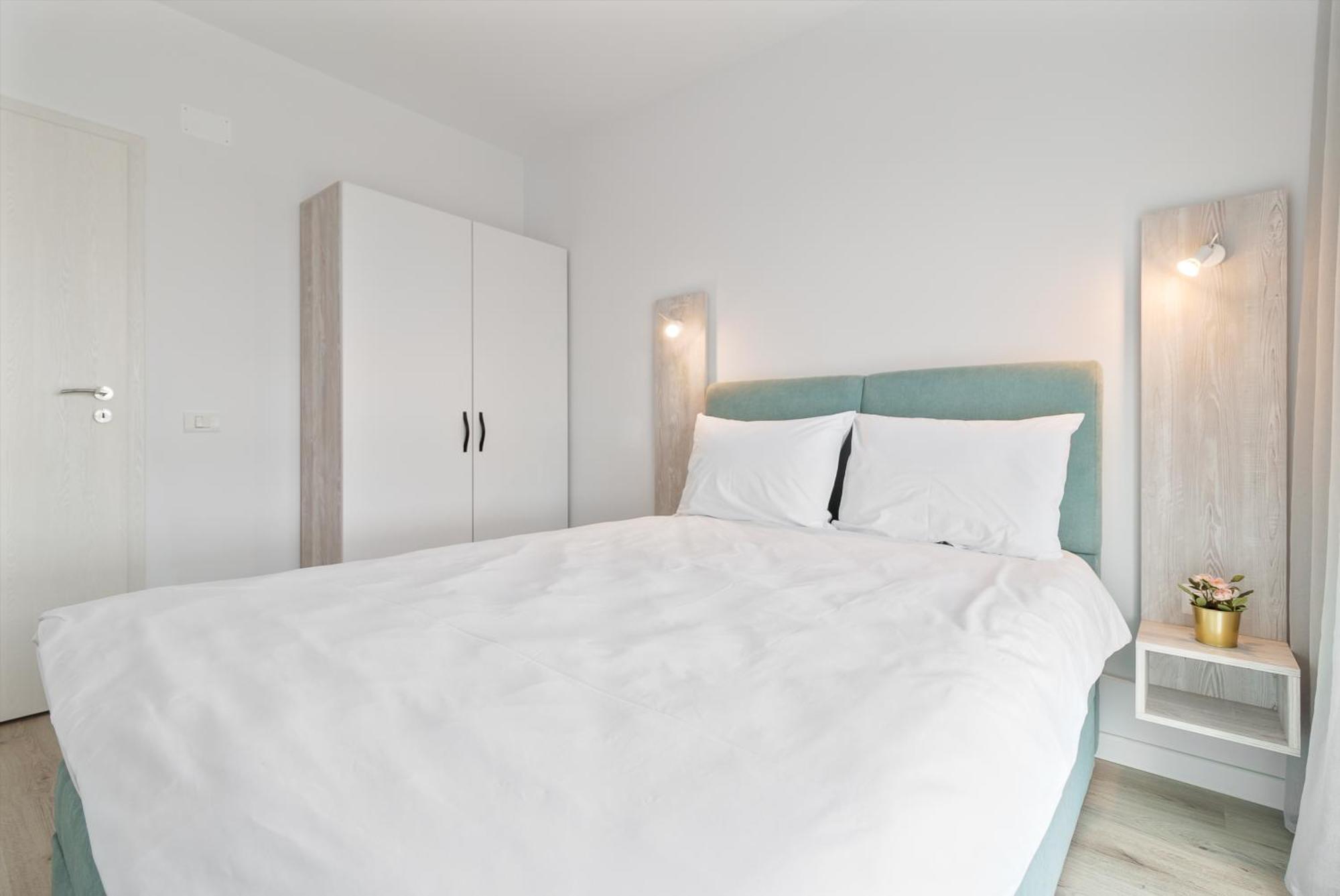 Grand Hill Flats Leilighet Oradea Eksteriør bilde