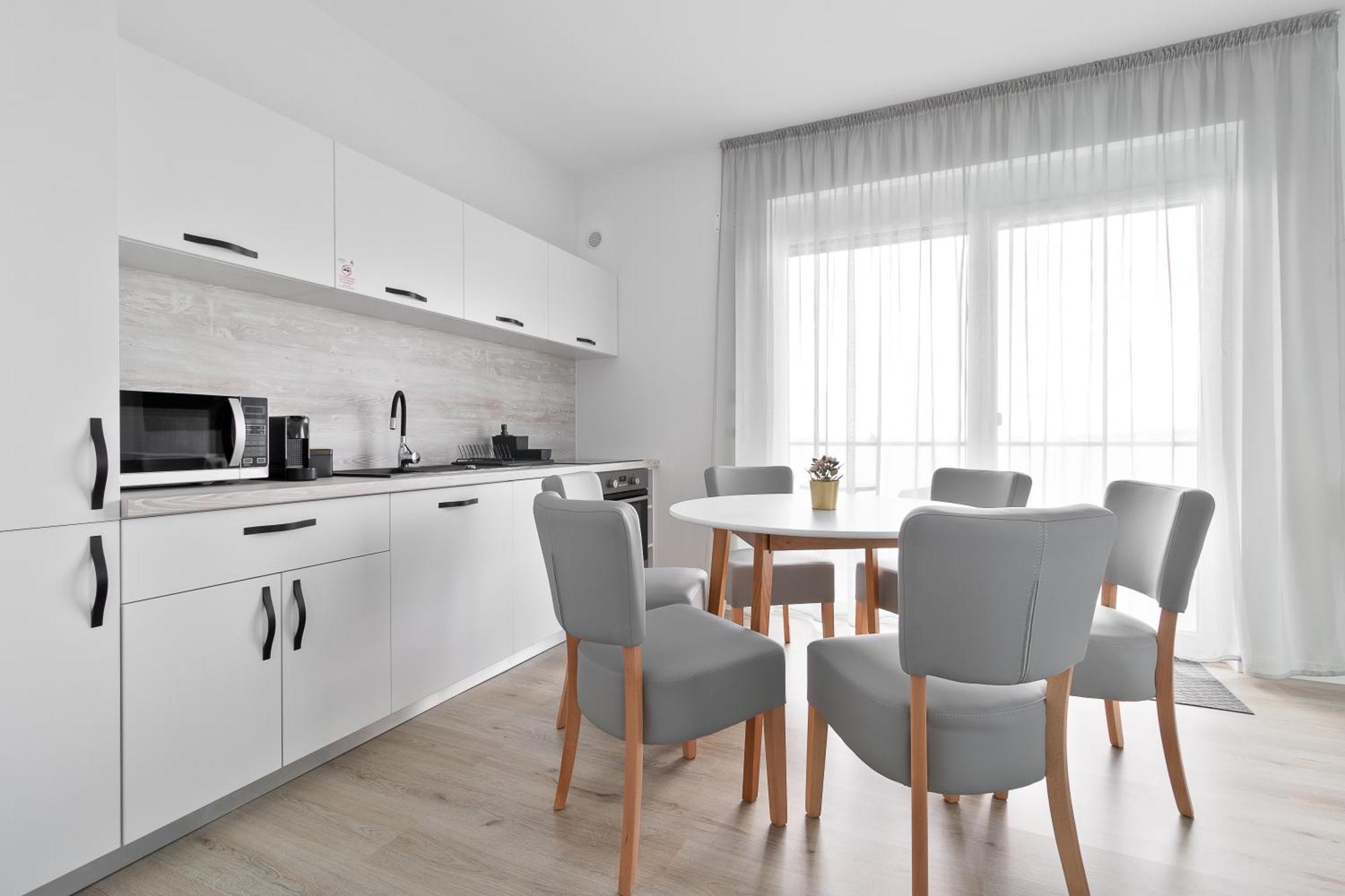 Grand Hill Flats Leilighet Oradea Eksteriør bilde
